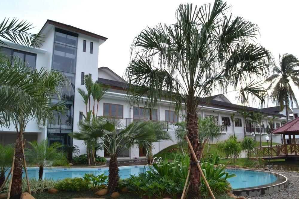 Gdw & Hotel 3*